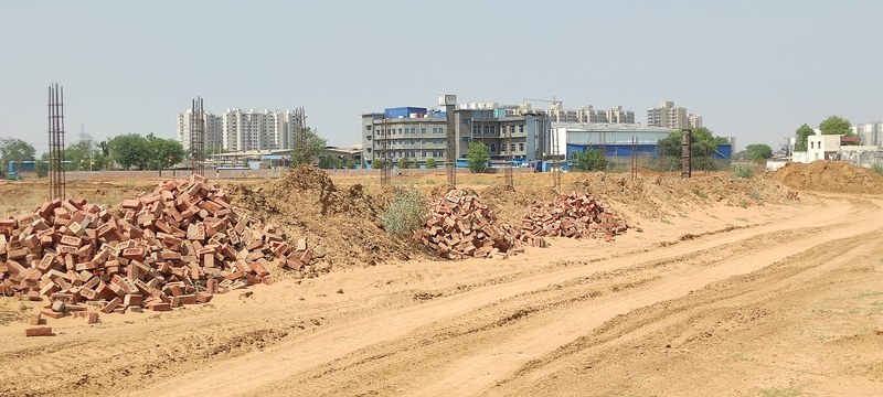 DeenDayal Plots / Sector 95