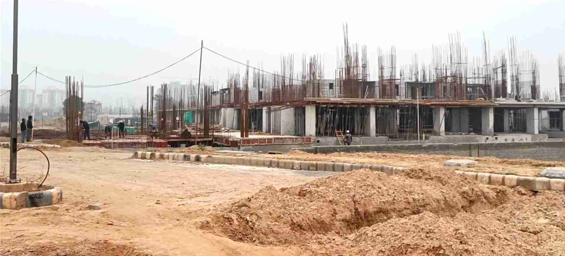 WOODVIEW RESIDENCES / Sector 89