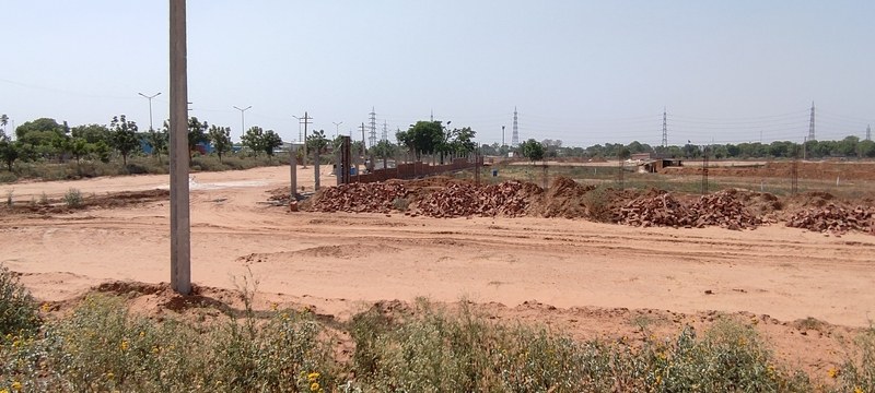 DeenDayal Plots / Sector 95