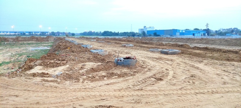 DeenDayal Plots / Sector 95A