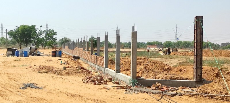 DeenDayal Plots / Sector 95